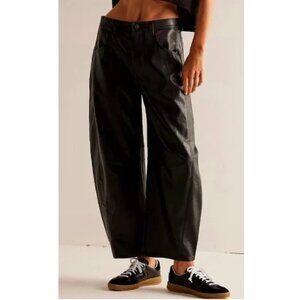 We The Free NWT Black Faux Leather Barrel Pants Sz 32